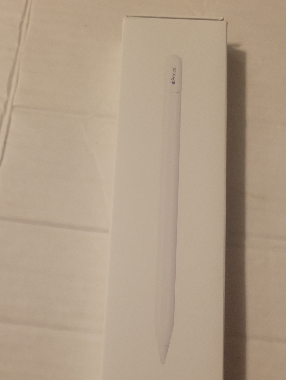 Apple White Stylus Pencil with Minimalist Packaging